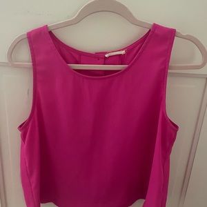 Hot pink tank top!